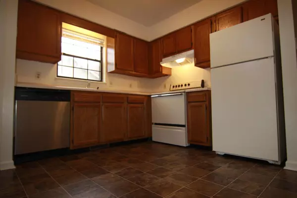 Clarksville, TN 37042,723 Peachers Mill Rd