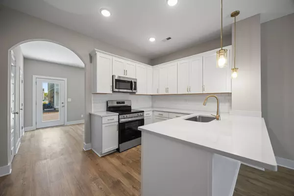 Chattanooga, TN 37404,2437 E 17th Street