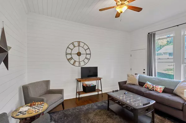 Columbia, TN 38401,105 3rd Ave