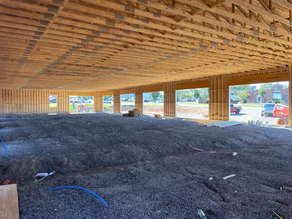 Clarksville, TN 37040,2585C Old Russellville Pike