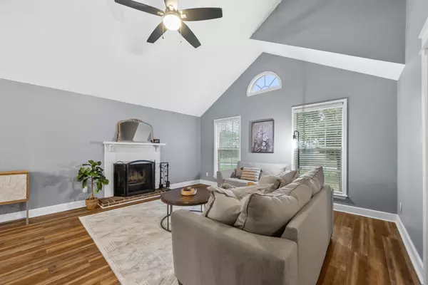 Oak Grove, KY 42262,105 Good Hope Cemetery Rd