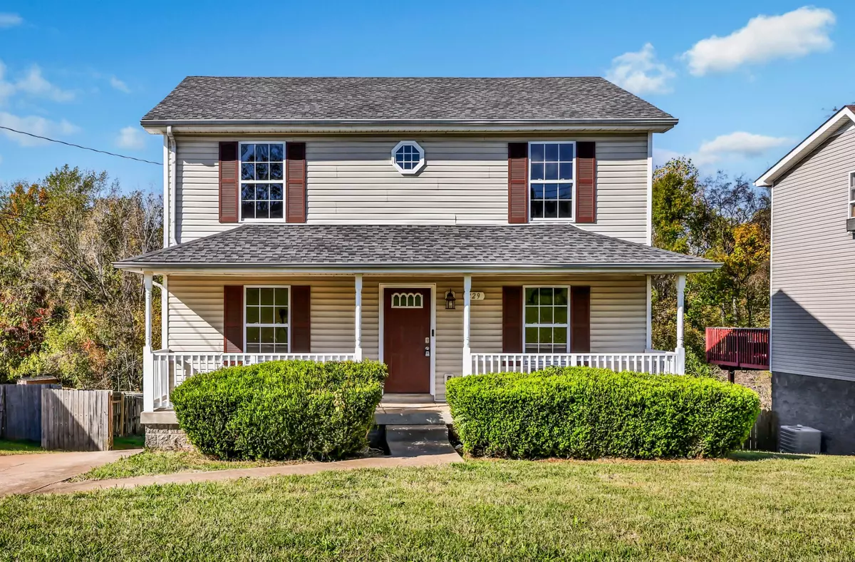 Clarksville, TN 37042,229 Senator Dr