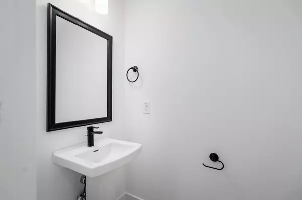 Clarksville, TN 37043,537 Bellamy Ln #I2