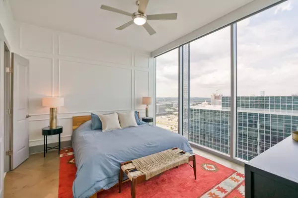 Nashville, TN 37203,1616 West End Ave #3007