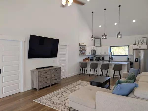 Bradyville, TN 37026,138 Pawnee Dr