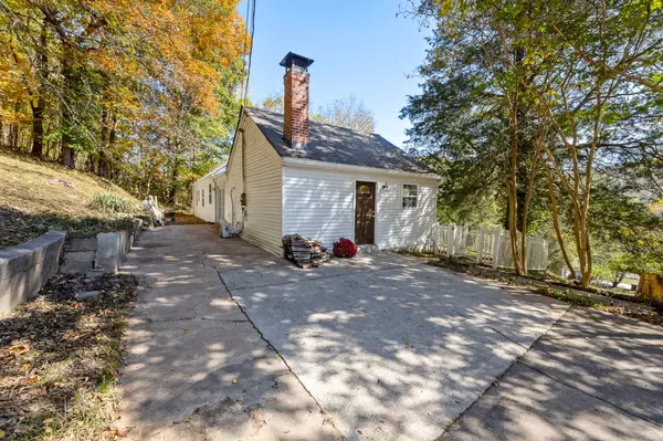 Goodlettsville, TN 37072,1280A Louisville Hwy