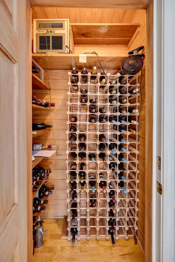 Nashville, TN 37215,4400 Belmont Park Terrrace #185