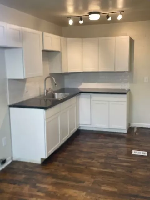 Nashville, TN 37211,3724 Hewlett Dr