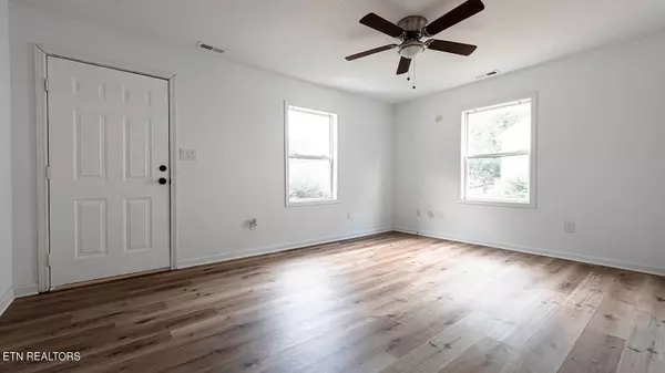 Rockwood, TN 37854,449 S S Kingston Ave Ave