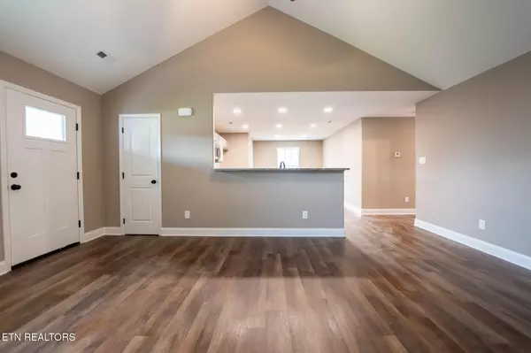 Knoxville, TN 37921,7207 Flint Stone Way