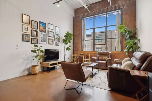 Nashville, TN 37208,1400 Rosa L Parks Blvd #223