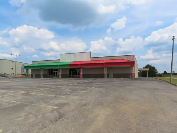 Loretto, TN 38469,534 N Military St