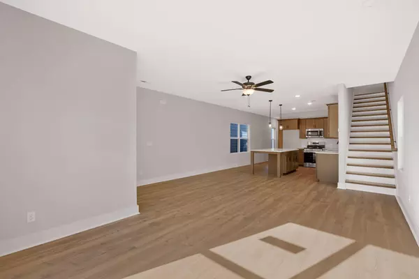 Chattanooga, TN 37404,1821 Cotton Way