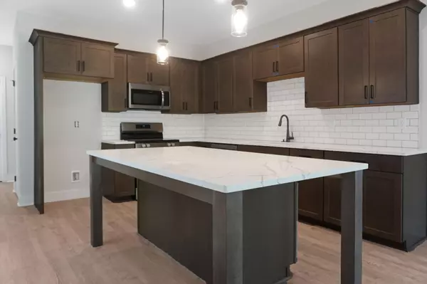 Chattanooga, TN 37404,1821 Cotton Way