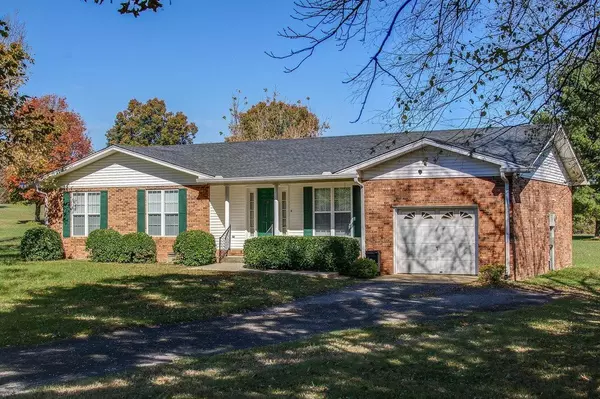 4165 Hawkins Drive, Westmoreland, TN 37186