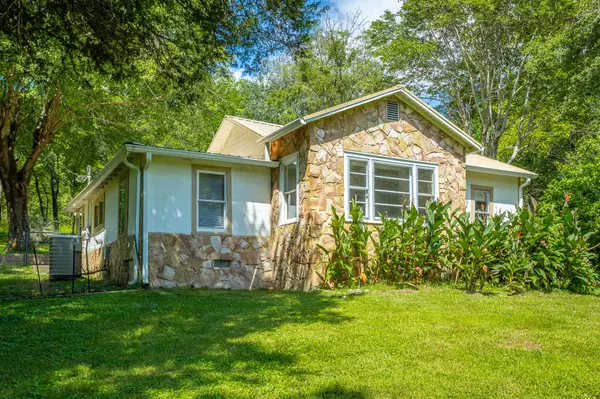 Jasper, TN 37347,463 Ra Griffith Highway