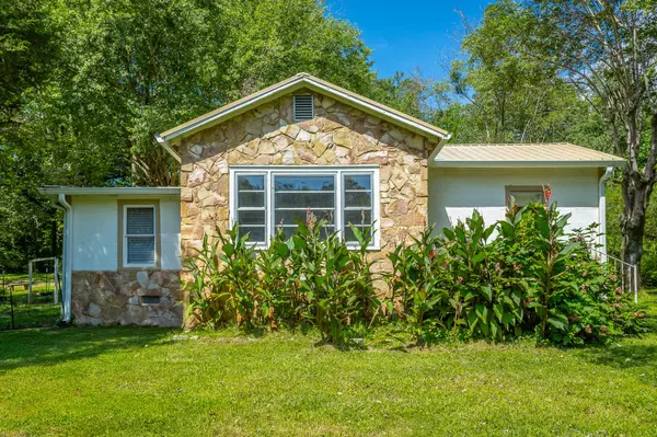 Jasper, TN 37347,463 Ra Griffith Highway