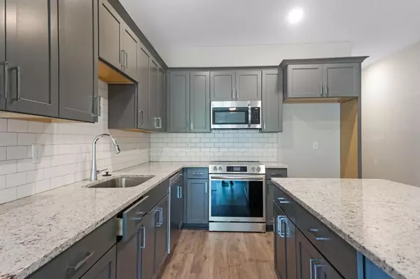 Chattanooga, TN 37404,1789 Cotton Way