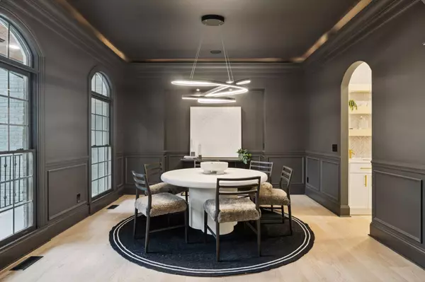 Nashville, TN 37220,945 Travelers Ct