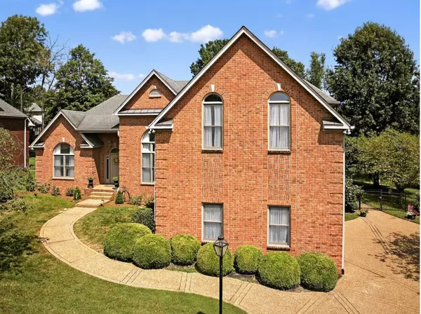 Hermitage, TN 37076,2208 Seven Points Cir