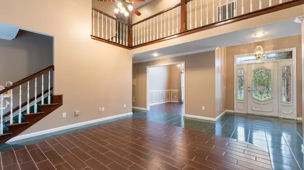 Tullahoma, TN 37388,107 Cumberland Trce