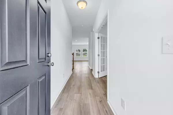 Clarksville, TN 37043,1374 English Oak Dr