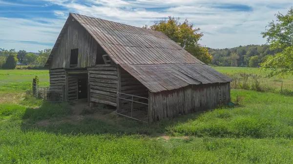 Kingston Springs, TN 37082,1545 Cedar Hill Rd