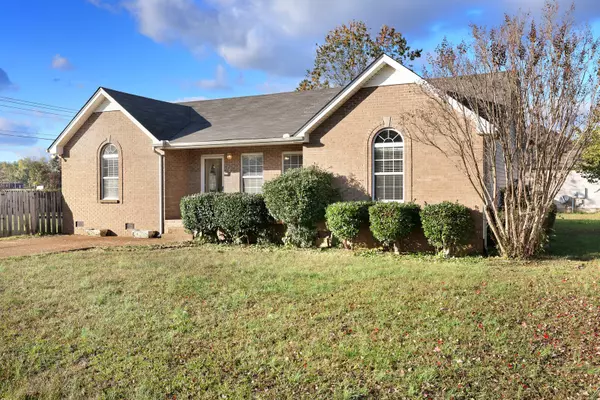 Portland, TN 37148,1001 Chad St #W