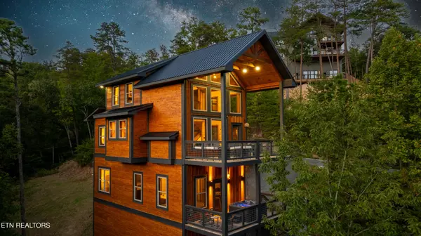 Sevierville, TN 37862,2985 Laughing Pine Lane