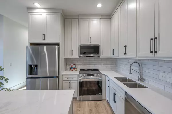 Nolensville, TN 37135,1025 Southwalk Dr #207