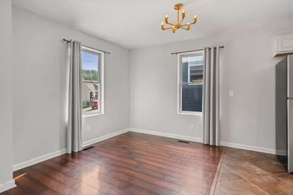 Nashville, TN 37207,2432 Adlai St