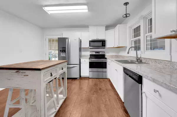 Elora, TN 37328,16829 David Crockett Pkwy #W