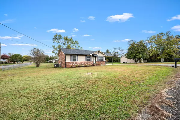 Murfreesboro, TN 37128,1392 Suzanne Dr