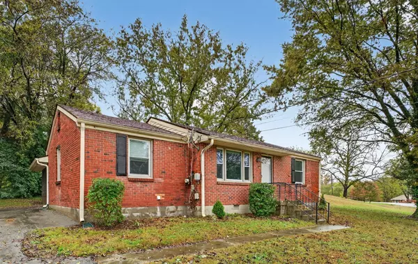 2613 Ennis Rd, Nashville, TN 37210