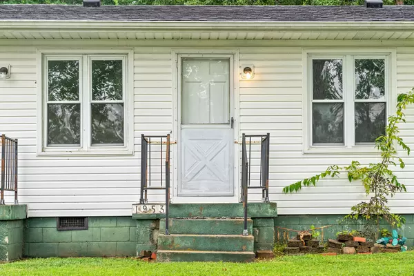 Clarksville, TN 37042,1953 Batts Ln