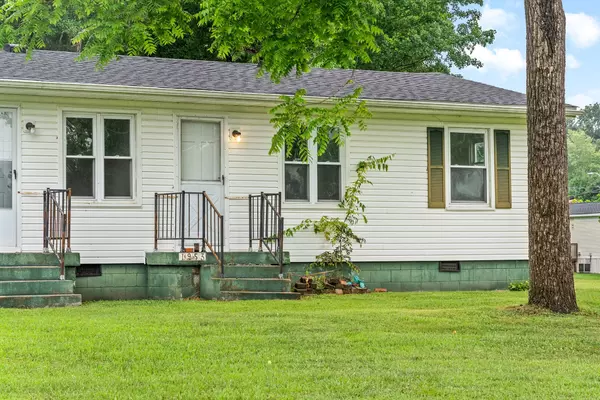 Clarksville, TN 37042,1953 Batts Ln