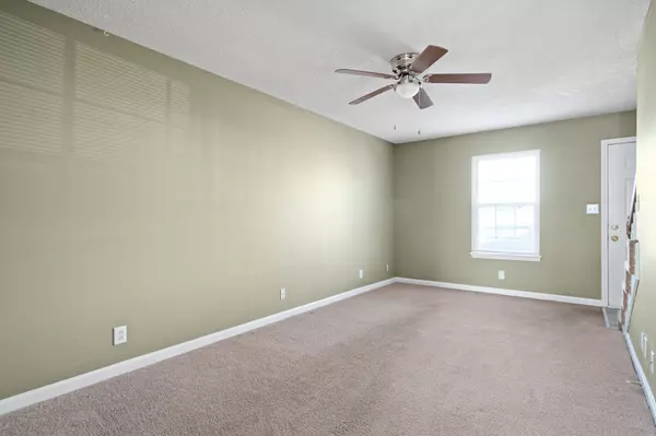 Clarksville, TN 37042,2450 Caroline Dr #H