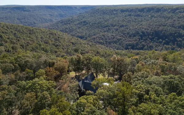 Monteagle, TN 37356,1517 Laurel Lake Dr