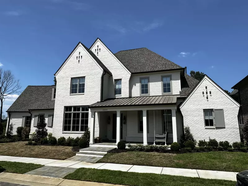 10154 HIDDEN BEND CV, Collierville, TN 38017