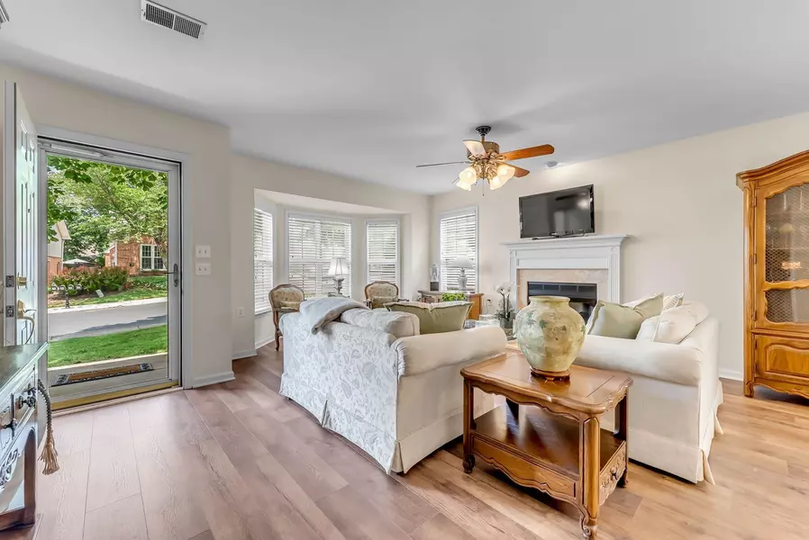 33 Holland Park Ln, Franklin, TN 37069