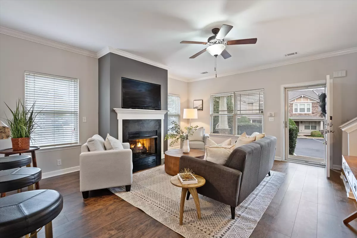 Hermitage, TN 37076,735 Tulip Grove Rd #200