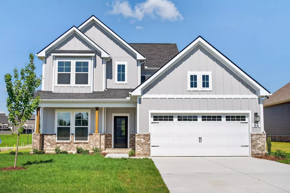 Columbia, TN 38401,3911 Trinity Woods Rd