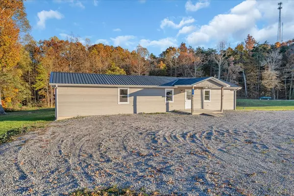 Palmer, TN 37365,36 SR 399