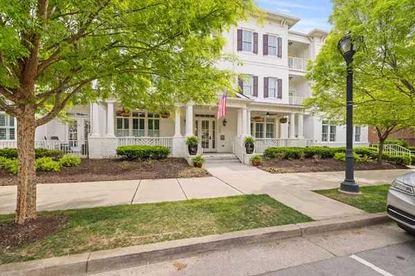 Franklin, TN 37064,106 Front St #11