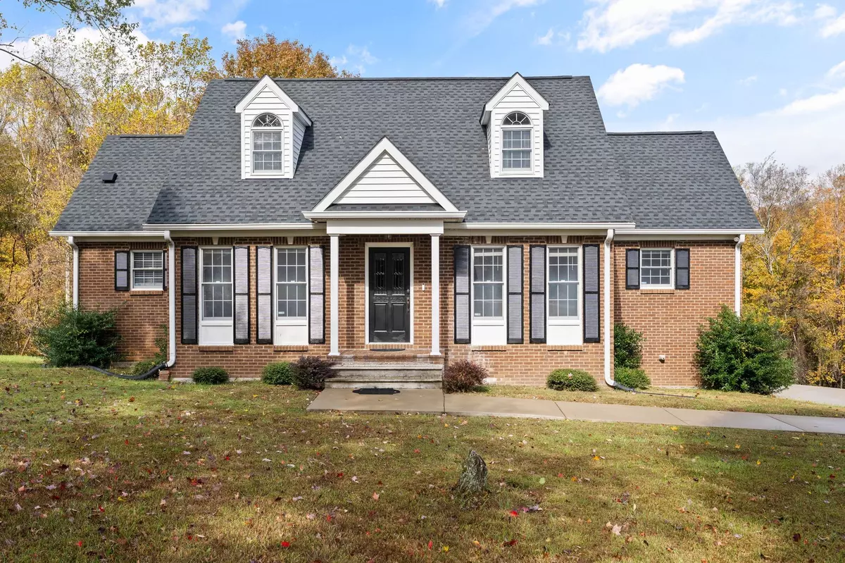 Chapmansboro, TN 37035,1719 Wynnewood Dr