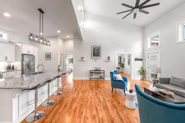 1212 Keller Ave #A, Nashville, TN 37216