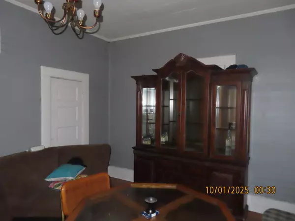 Jackson, TN 38301,124 Taylor St