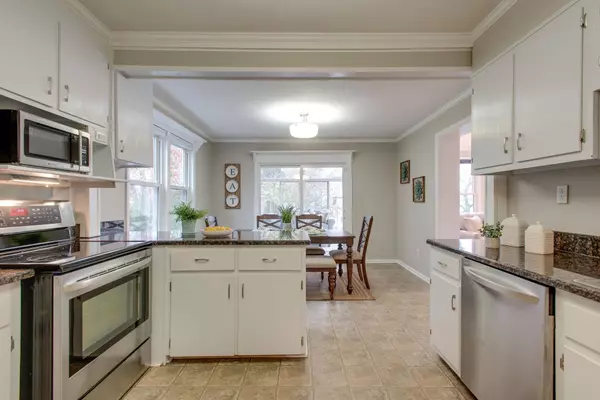 Nashville, TN 37209,5008 Idaho Ave