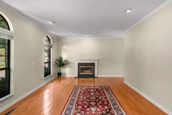 Nashville, TN 37221,7737 Poplar Ridge Dr