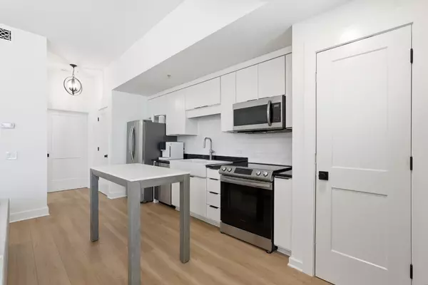 Nashville, TN 37208,520 Madison St